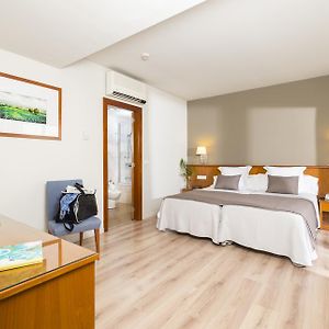 Habitación Confort con 2 Camas Individuales
